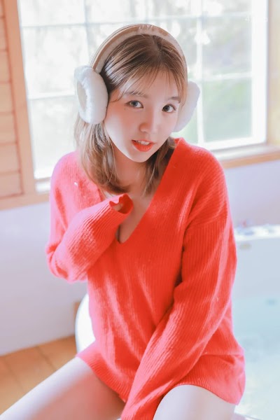 [SWEETBOX] YOONVELY SWTB Vol.26 – Santa Girl