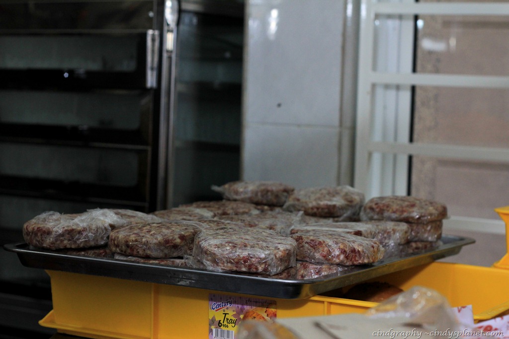 [Burger-Junkyard-13.jpg.webp]