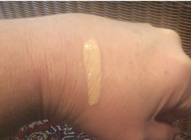L'oreal visible lift blur foundation swatch  nude beige