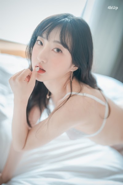 DJAWA Photo – HaNari (하나리) Champagne Mesh