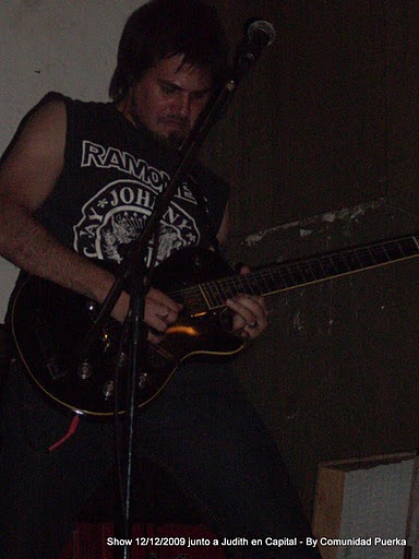 [Pork%2520junto%2520a%2520Judith%252012-12-2009%2520Capital%2520%252842%2529%255B2%255D.jpg]