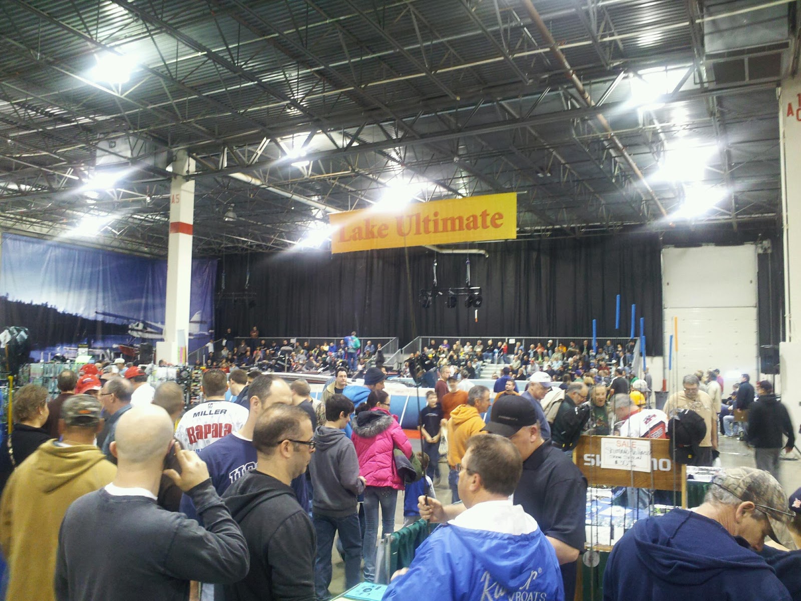 Jeff Smith's Blog: At the ultimate fishing show in Novi Michigan.