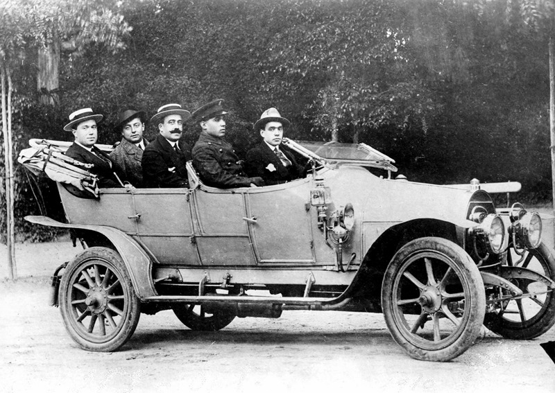 [1911-1-Opel-de-Augusto-Ribeiro-Vaz-C%255B2%255D.jpg]