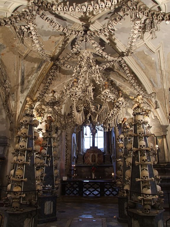 [Sedlec-ossuary-01%255B3%255D.jpg]