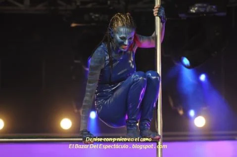 Denise con pnico en el ca¤o.JPG