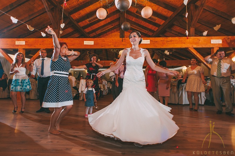 Sipos Szabolcs, Küldetésben, esküvői fotók, jegyesfotózás, riport, életképek, Gyergyószentmiklós, Gyergyóújfalu, Borzont