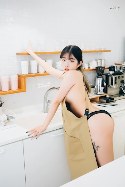[Loozy] Sonson (손손) Nude Apron