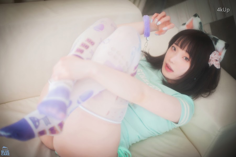 [BLUECAKE] Bambi (밤비) Naughty Cats Pink & Mint RED