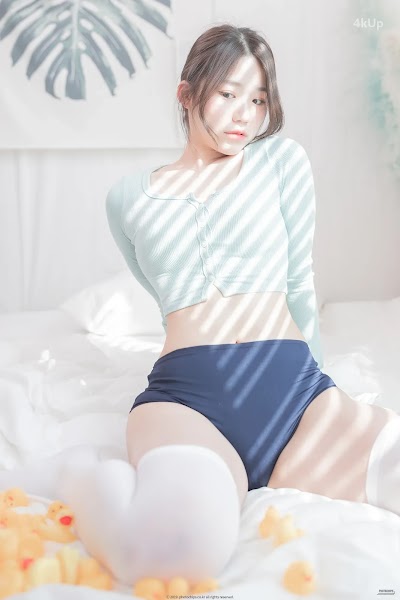 PhotoChips Vol.85 No.1 Hyeseong