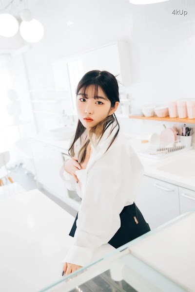 [Loozy] Sonson (손손) Nude Apron