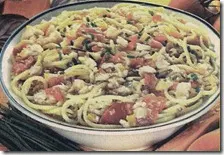Spaghetti con peperone e polpa di granchio
