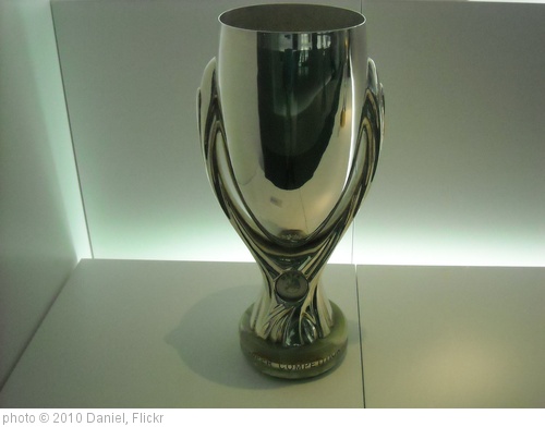 'UEFA Super Cup Trophy' photo (c) 2010, Daniel - license: http://creativecommons.org/licenses/by/2.0/