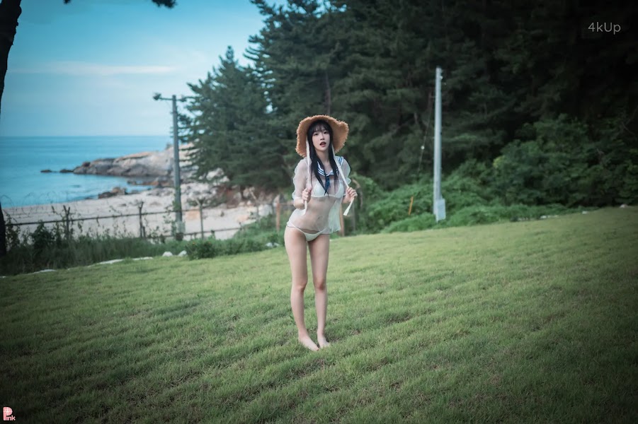 [PINK] Lee Ahrin Bikini Day