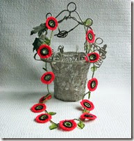 contemporary poppies necklace 4