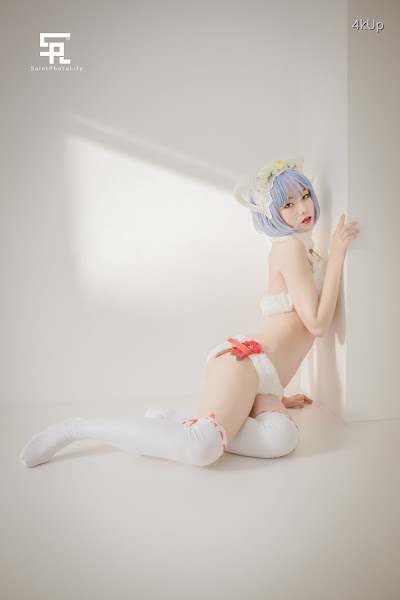 SAINT Photolife – Yuna (유나) Yuna’s Cosplay Vol.2