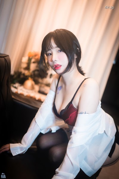 [BLUECAKE] Yeji (예지) Cat Play