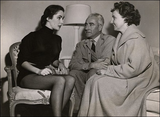 Elizabeth Taylor, left, with her art dealer father Francis Taylor and mother Sara