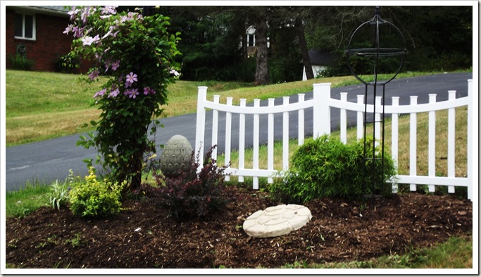 landscaping front fence 007