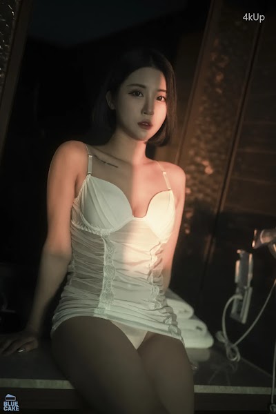 [BLUECAKE] Bomi (보미) SECRET
