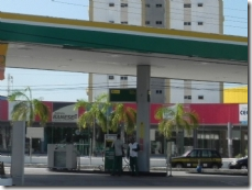 posto gasolina