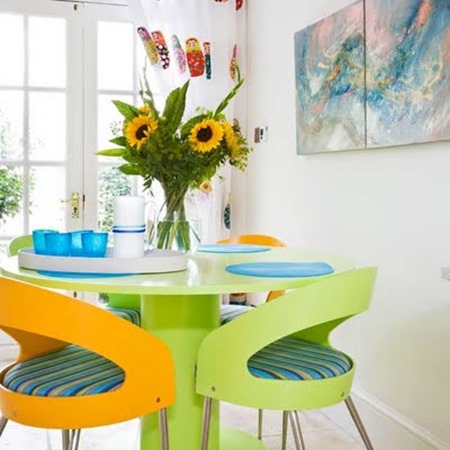 Lemon and lime dining room
