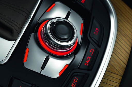 2013-Audi-Q5-18.jpg