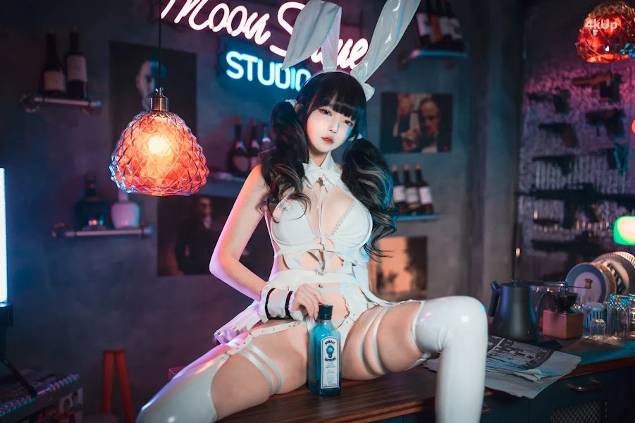 DJAWA Photo – Aram (아람) “Tame Your Bunny” Part 1