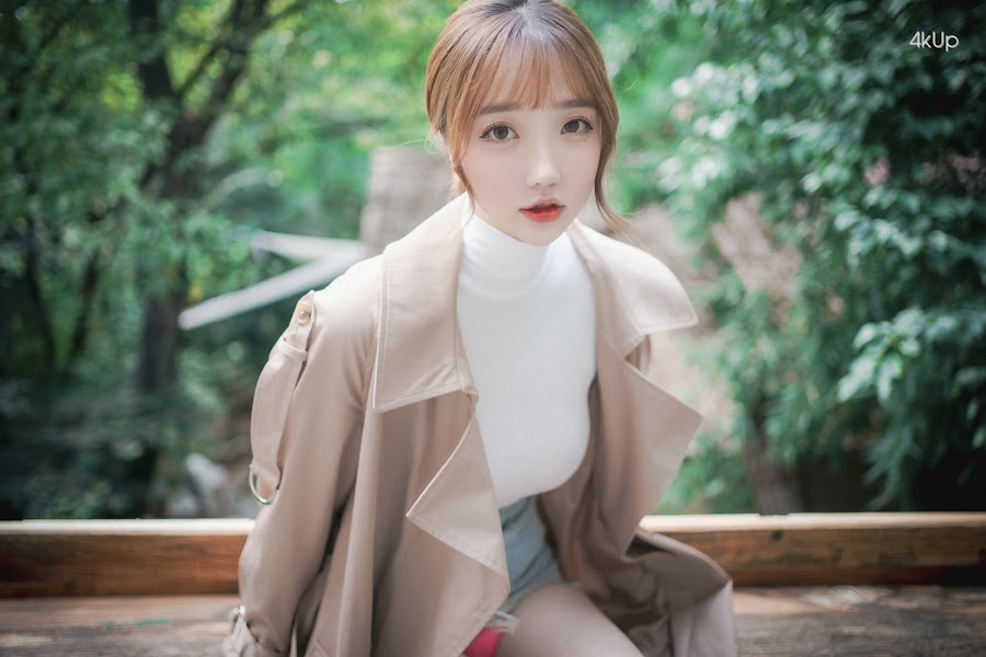 DJAWA Photo – Son Ye-Eun (손예은) A Snap of Intimacy