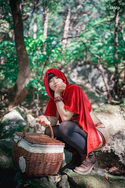 DJAWA Photo – Mimmi (밈미) Naughty Red Hiring Hood
