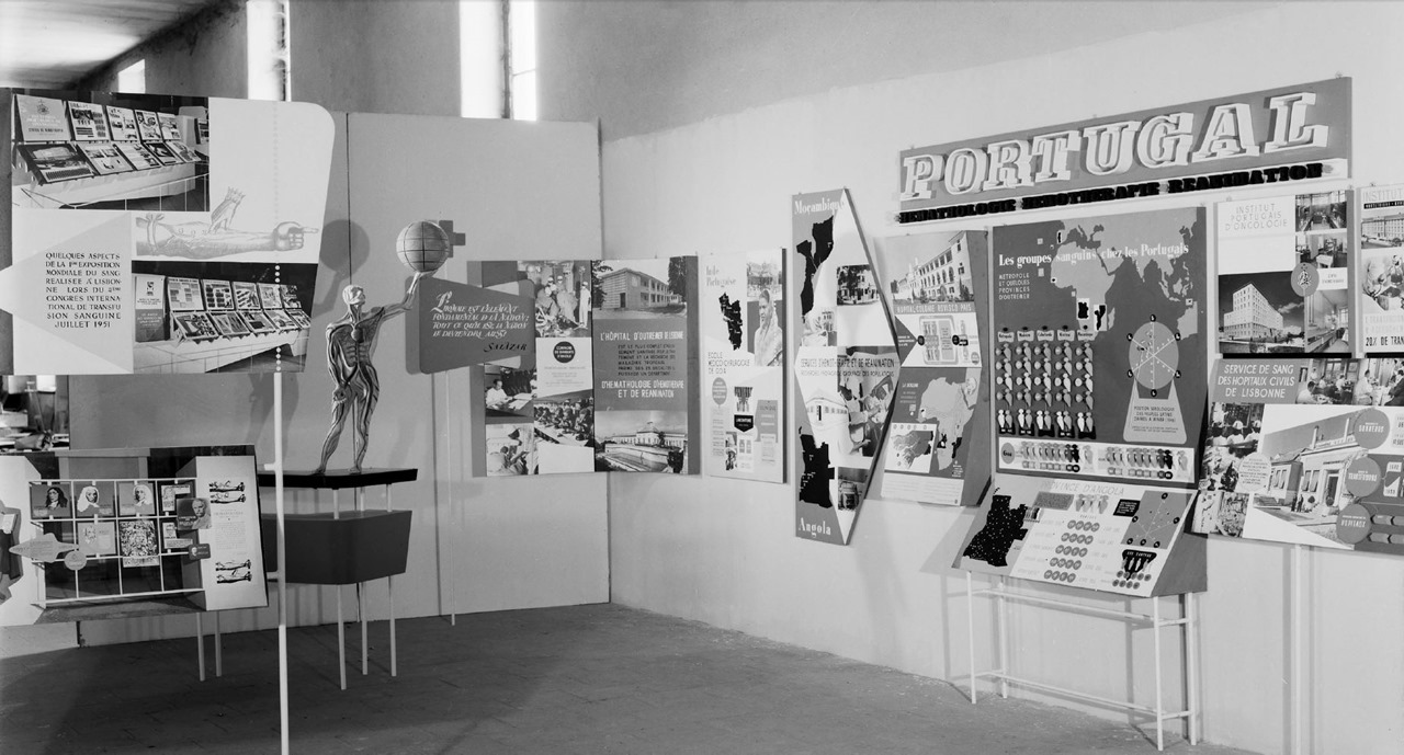 [Expo-Sangue-Paris.312.jpg]