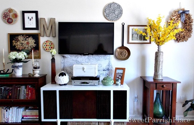 Spring Living Room1