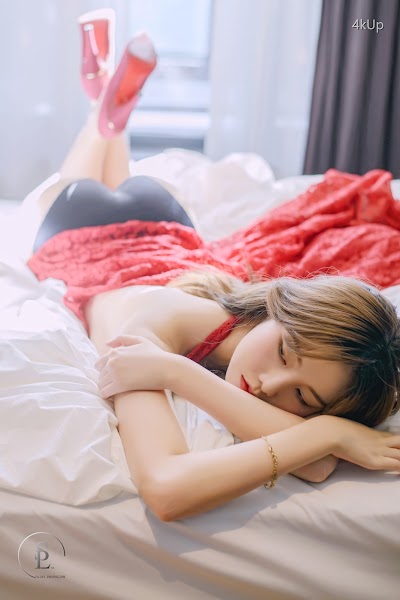 SAINT Photolife – Yuna (유나) Vol.22 She