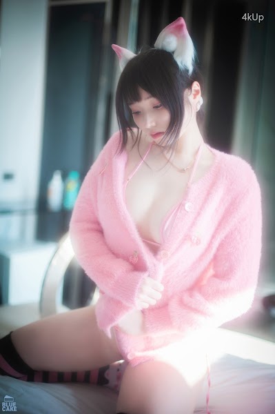 [BLUECAKE] Bambi (밤비) Naughty Cats Pink & Mint RED