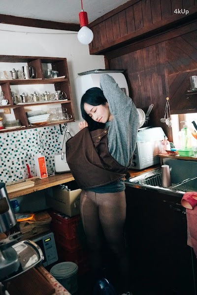 [Loozy] Bambi (밤비) Cafe Alba (Update HQ)