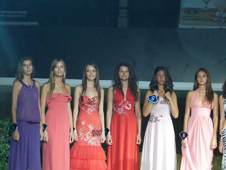 Fashion TV: concurs Miss Costinesti rochii de seara
