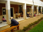 Des femmes victimes de viols en attente de consultations gratuites auprès du Docteur Denis Mukwege à l'hôpital Panzi (Bukavu - Sud-Kivu, RDC)