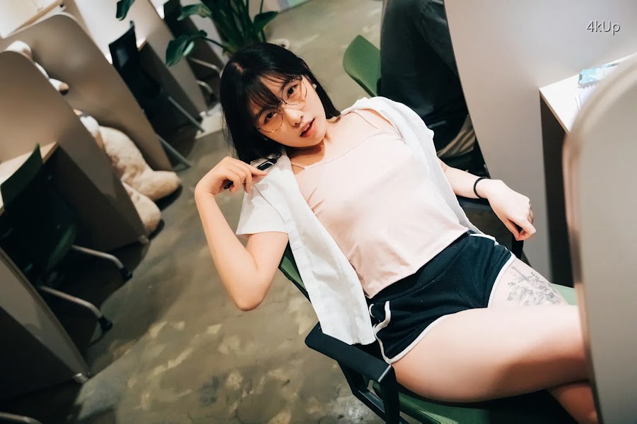 [Loozy] Sonson (손손) Reading Room + S.ver