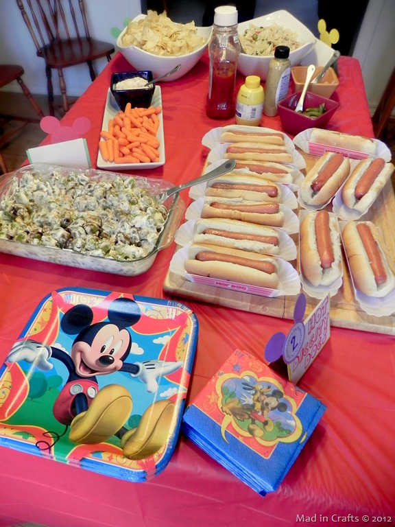 [mickey-party-food4.jpg]