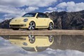 2013-VW-Beetle-Convertible-73