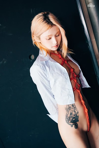 [Loozy] Taeri Enslave (+S.Ver)