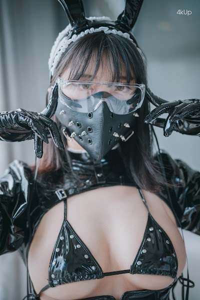 DJAWA Photo – Song Hana (송하나) Masked Bunny