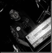 1209083_245348455613042_975508749_n