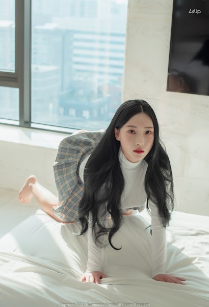 Pure Media Vol.143 Riha (리하)