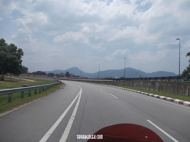 [DSCN09892.jpg]