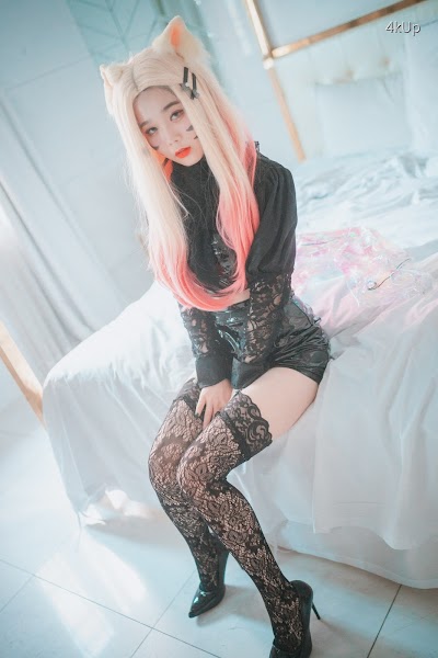 DJAWA Photo – Zia (지아) [LoL] Ahri The Baddest