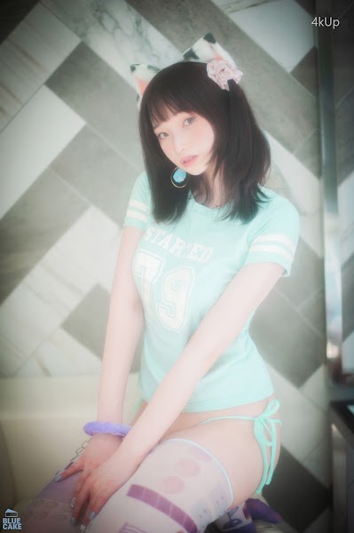 [BLUECAKE] Bambi (밤비) Naughty Cats Pink & Mint RED