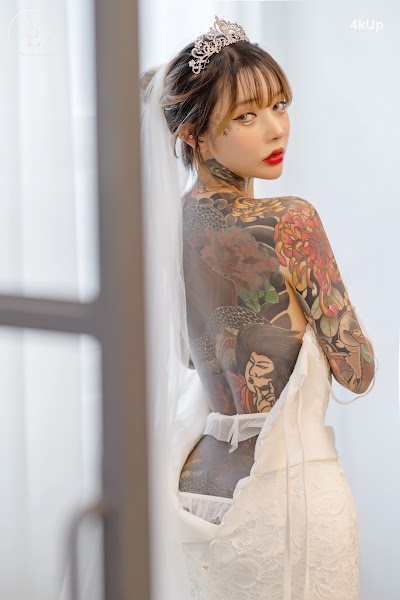 SAINT Photolife – YoKo Vol.01 & Cat Bride