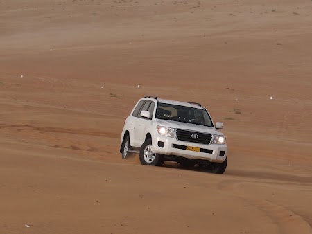 10. Dune bashing Oman.JPG