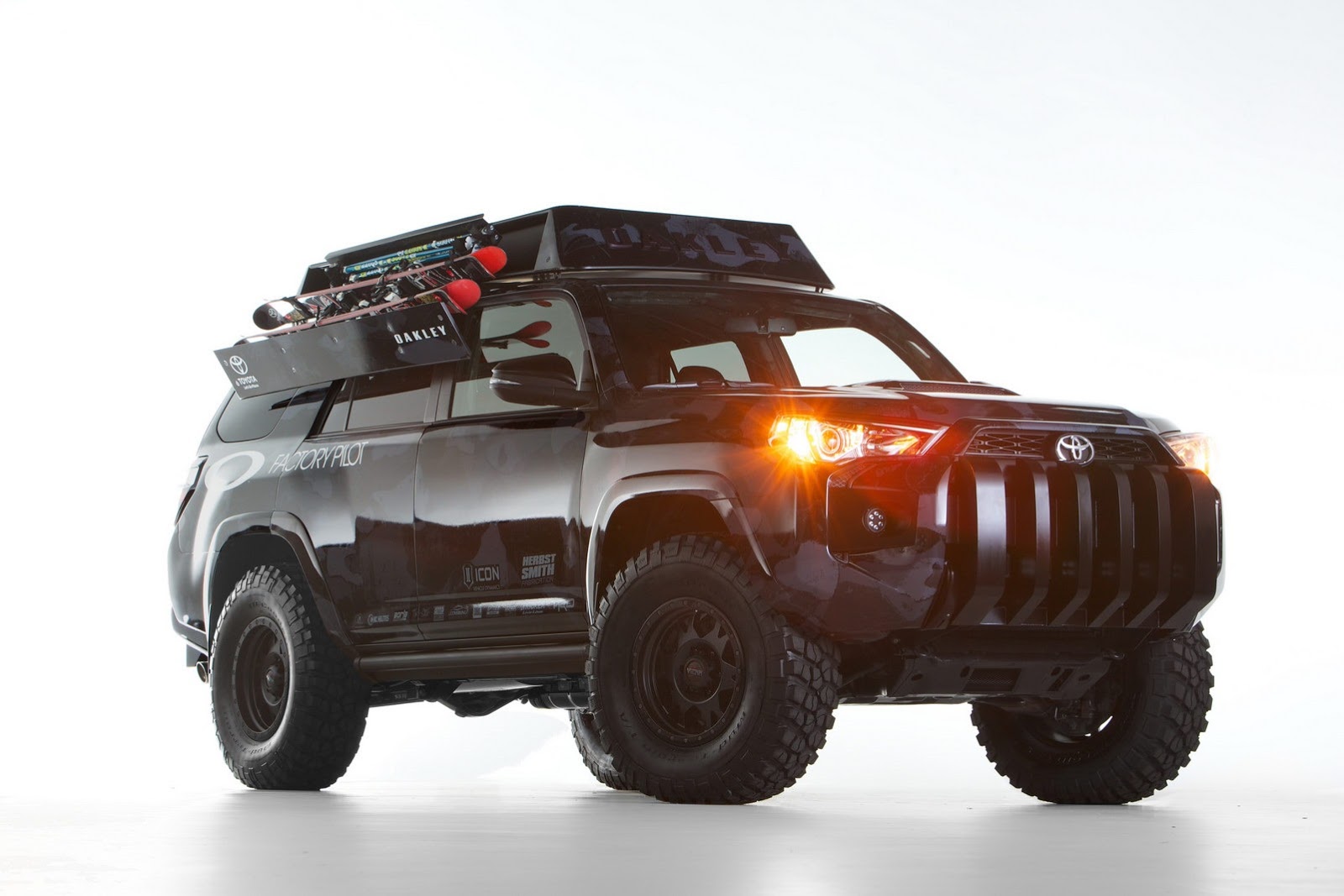 [2013_SEMA_OAKLEY_4RUNNER_4%255B5%255D.jpg]