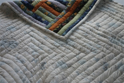 20080408bedquiltlogcabinback_kl 20080408bedquiltlogcabinback_kl